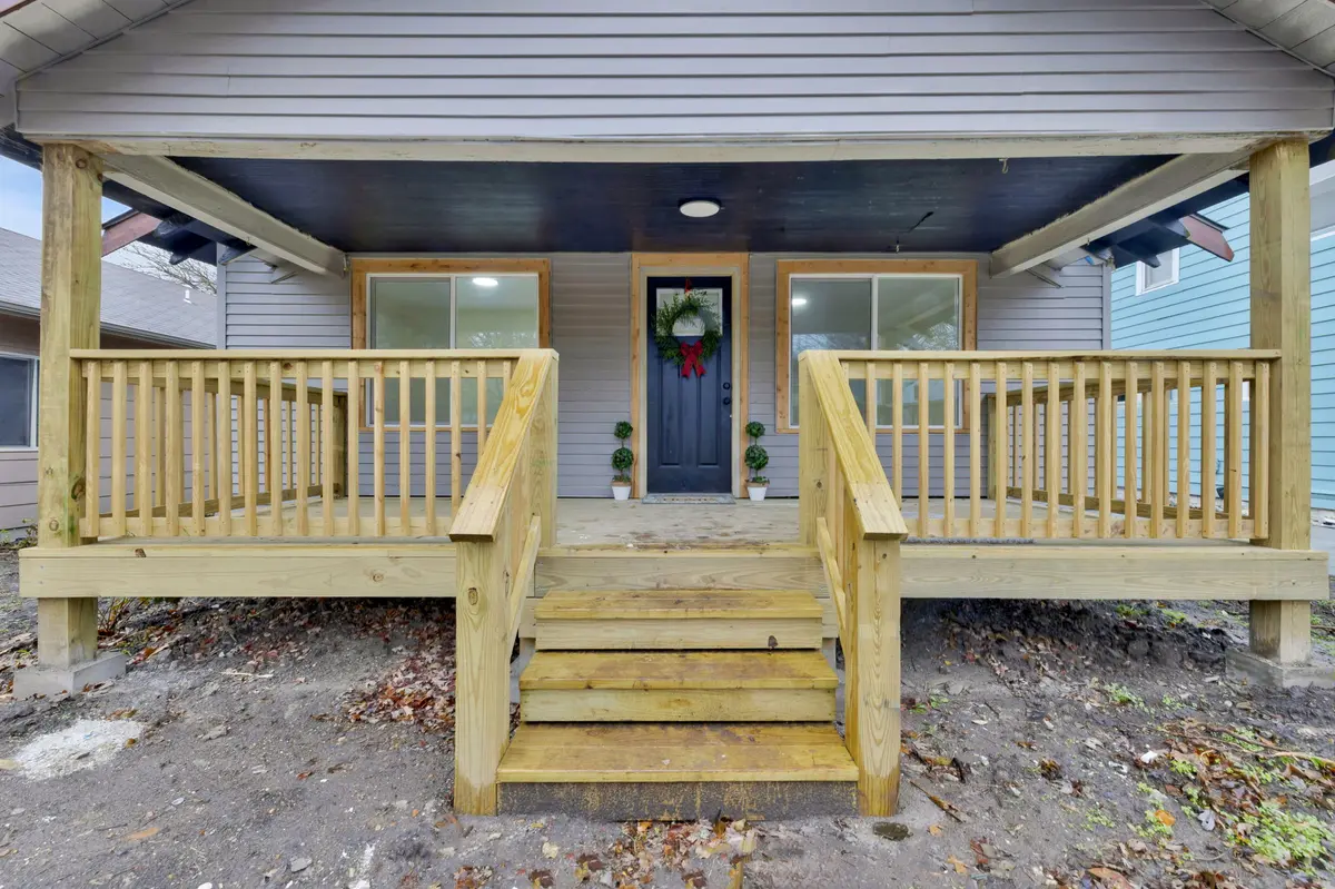 337 S Volutsia St, Wichita, KS 67211