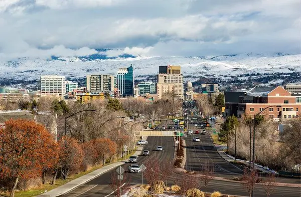 Discover affordable homes in Nampa and Caldwell, Idaho. Learn why these growing areas are attracting buyers and investors.