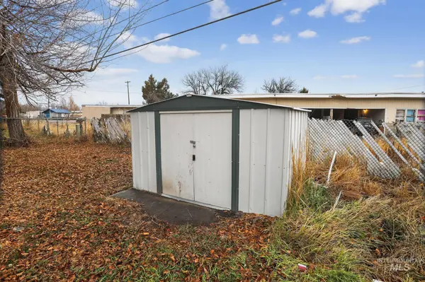 416 N 4th, Mountain Home, ID 83647