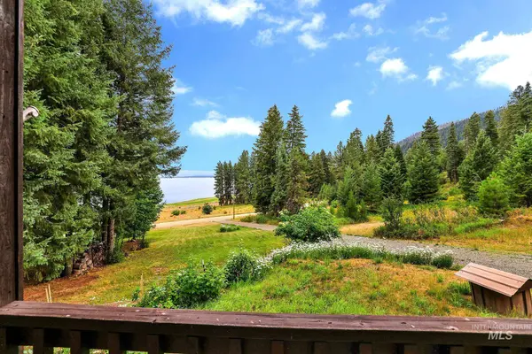 1201 W Mountain Rd., Cascade, ID 83611