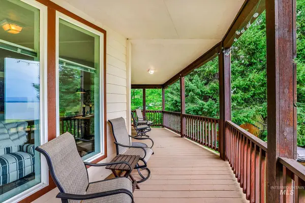 1201 W Mountain Rd., Cascade, ID 83611