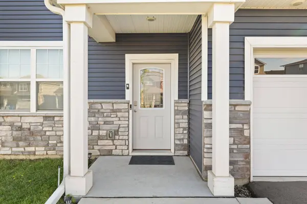 1746 Athens TER, Shakopee, MN 55379