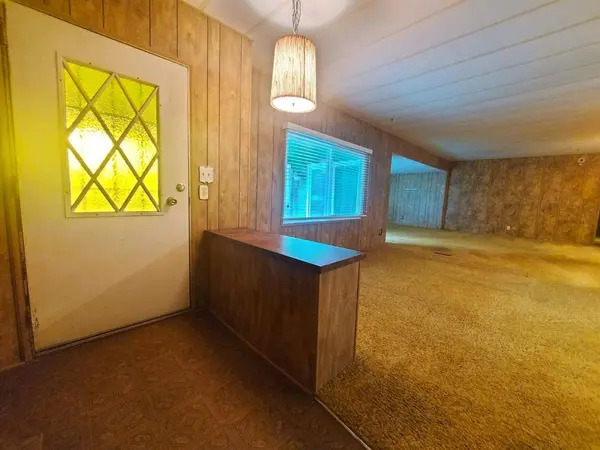 450 S Roberta WAY, Marysville, CA 95901