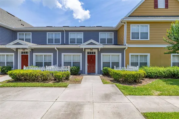 2620 LODI CIR #103