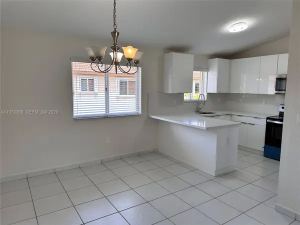 17354 NW 74th Ave #202, Hialeah, FL 33015