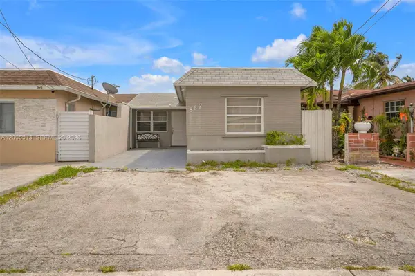 862 W 79th St, Hialeah, FL 33014