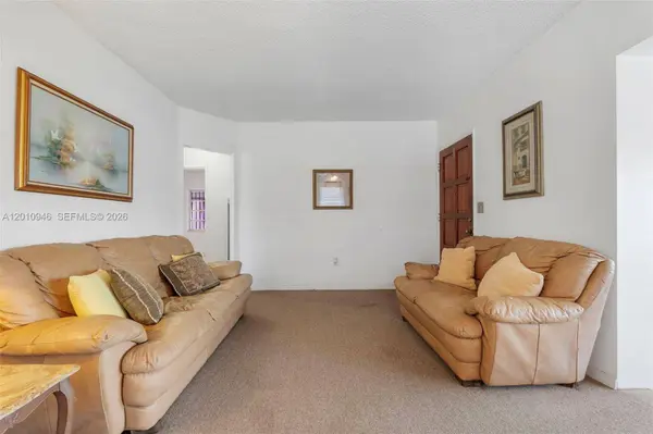 167 W 34th St, Hialeah, FL 33012