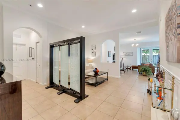 25180 SW 119th Ave, Homestead, FL 33032