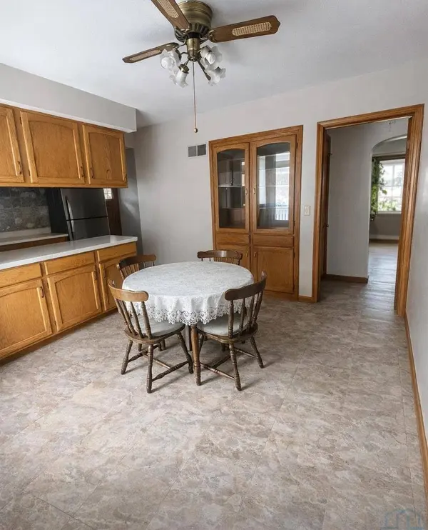 3236 Jennings, Sioux City, IA 51104