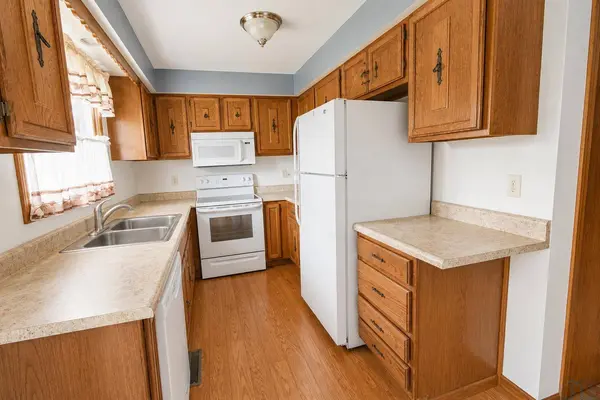 208 St James, Jackson, NE 68743