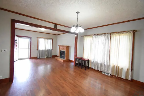 201 E 24, South Sioux City, NE 68776