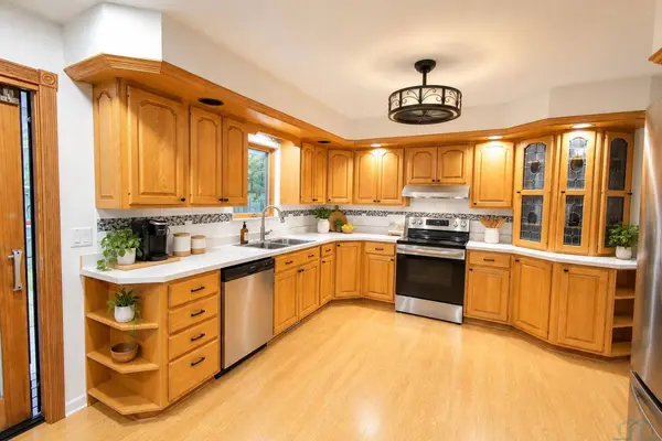 5425 Bushnell Ave Suite 100, Sioux City, IA 51106