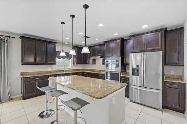 2226 TAYLOR CREEK CT, Kissimmee, FL 34758