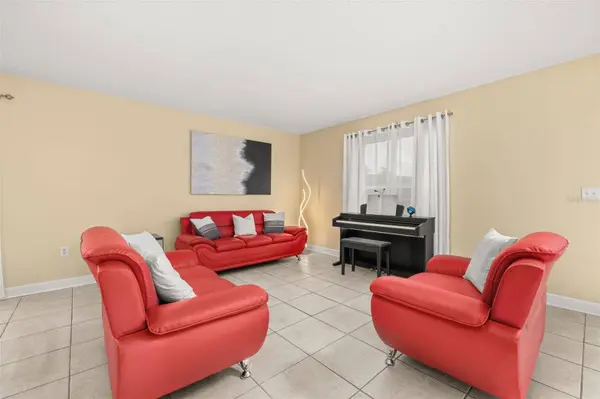5253 SUNSET CANYON DR, Kissimmee, FL 34758