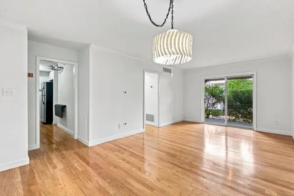 395 Pharr RD NE #208, Atlanta, GA 30305