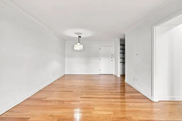 395 Pharr RD NE #208, Atlanta, GA 30305