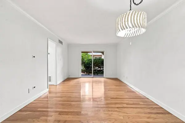 395 Pharr RD NE #208, Atlanta, GA 30305