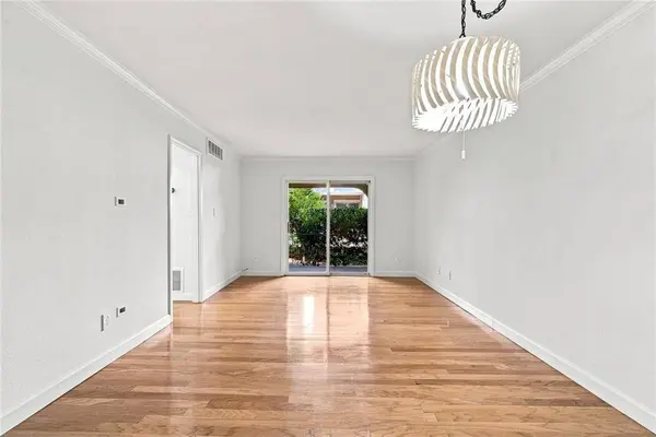 395 Pharr RD NE #208, Atlanta, GA 30305