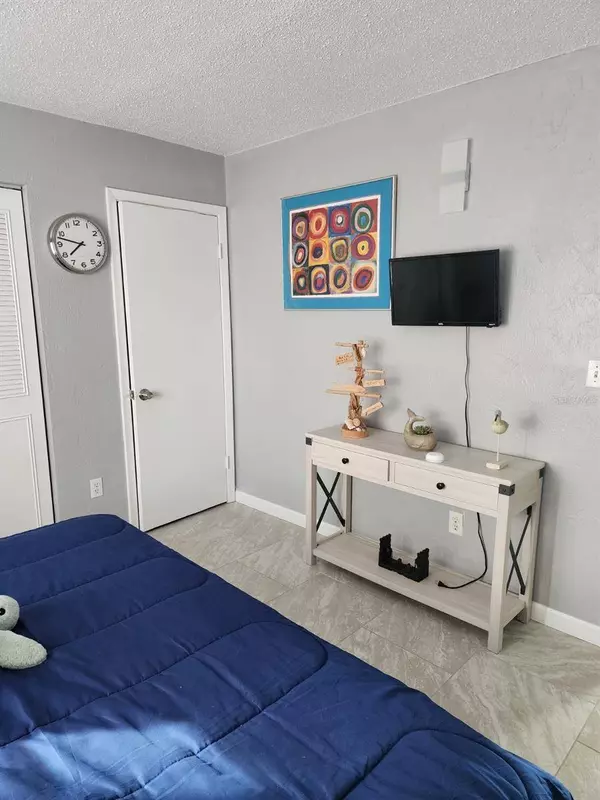 400 AUBURN DR #3, Daytona Beach, FL 32118