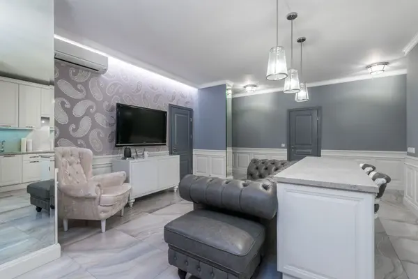 Why Professional Marketing Matters When Selling Your Home,Christian Lucia