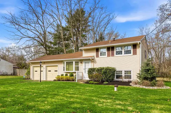 211 Elaine Dr, Galloway Township, NJ 08205
