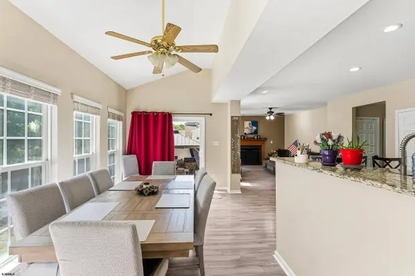 137 Delaware Ave, Egg Harbor Township, NJ 08234