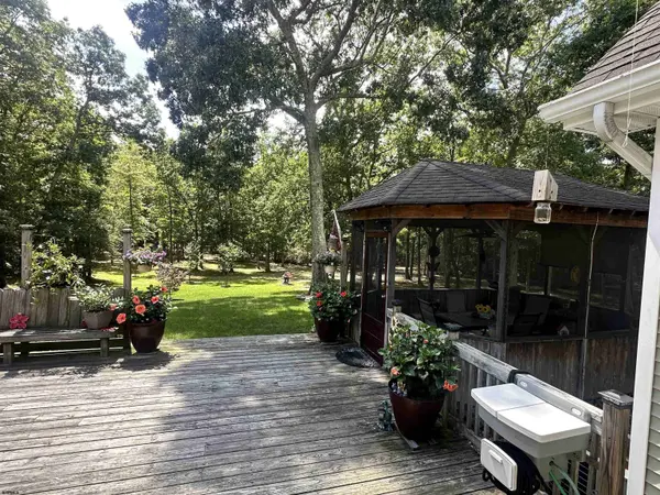447 Stage, Little Egg Harbor, NJ 08087