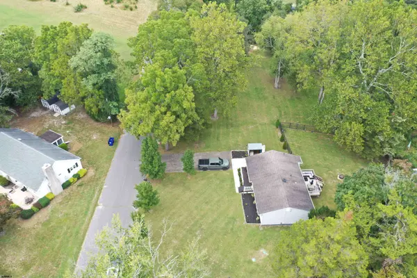 204 Sanford Ln, Port Republic, NJ 08241