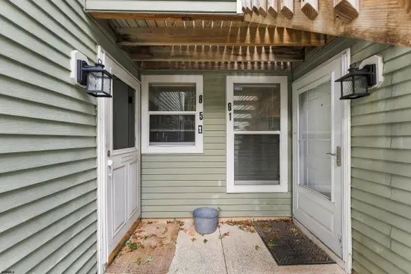 81 Pheasant Meadow #31, Smithville, NJ 08205