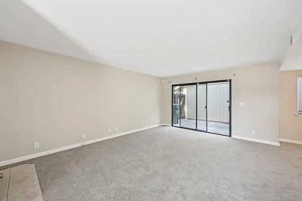 8501 Center Pkwy, Sacramento, CA 95823