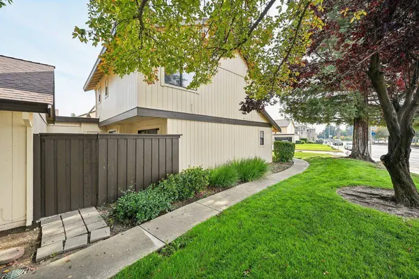 8501 Center Pkwy, Sacramento, CA 95823