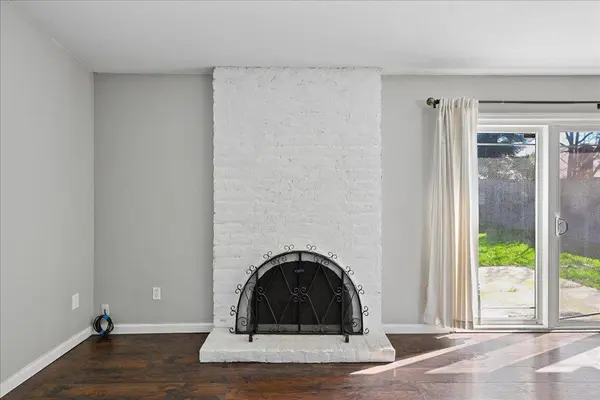 3213 Magicwoods CT, Sacramento, CA 95827