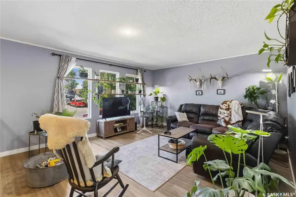 3837 Centennial DRIVE, Saskatoon, SK S7L 5K8