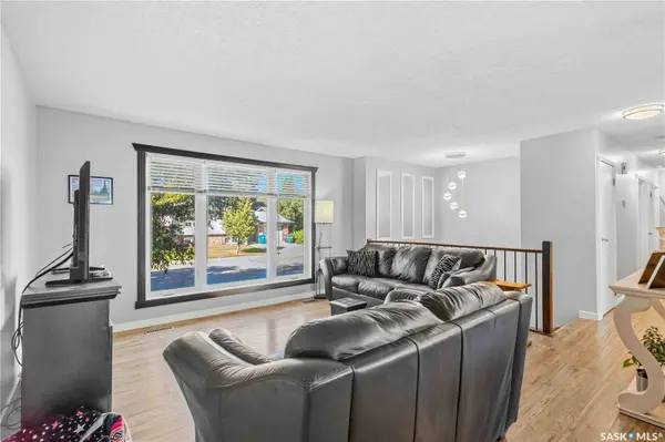 430 Ball WAY, Saskatoon, SK S7K 6E7