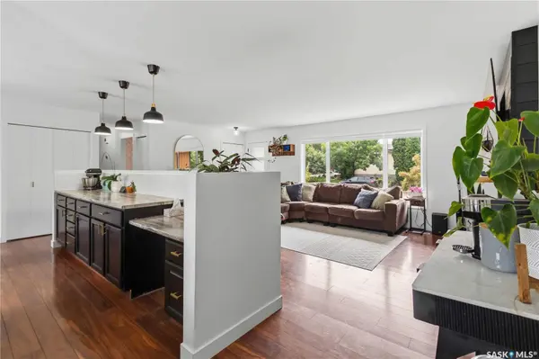 30 Cory PLACE, Saskatoon, SK S7M 5G8