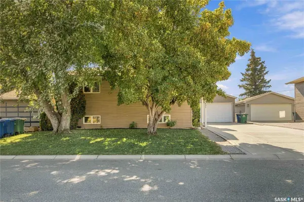 3427 Cassino AVENUE, Saskatoon, SK S7M 5E9