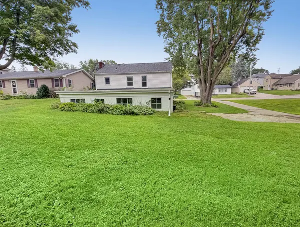 760 N Court St, Platteville, WI 53818-1711
