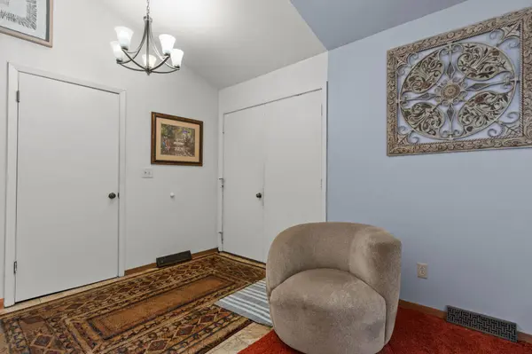 7 Parkwood Dr, Lancaster, WI 53813-1013