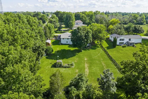 7 Parkwood Drive, Lancaster, WI 53813