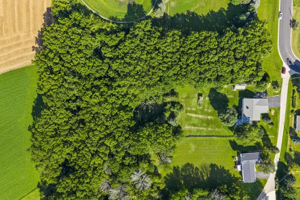 7 Parkwood Drive, Lancaster, WI 53813