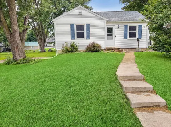 760 N Court Street, Platteville, WI 53818