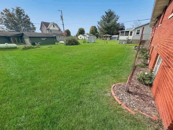 214 E Bluff Street, Cassville, WI 53806