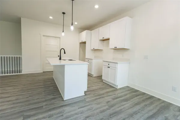 801 S 3rd Street, Winterset, IA 50273
