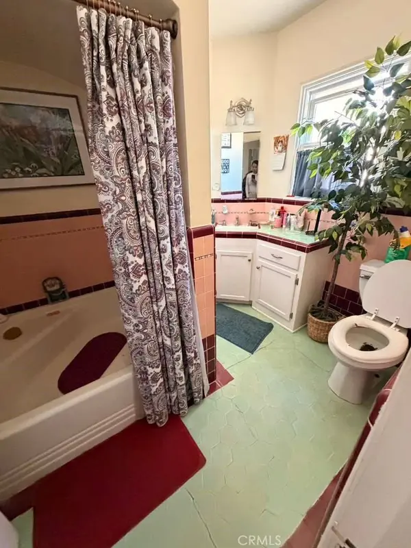 4450 W 59th, Los Angeles, CA 90043