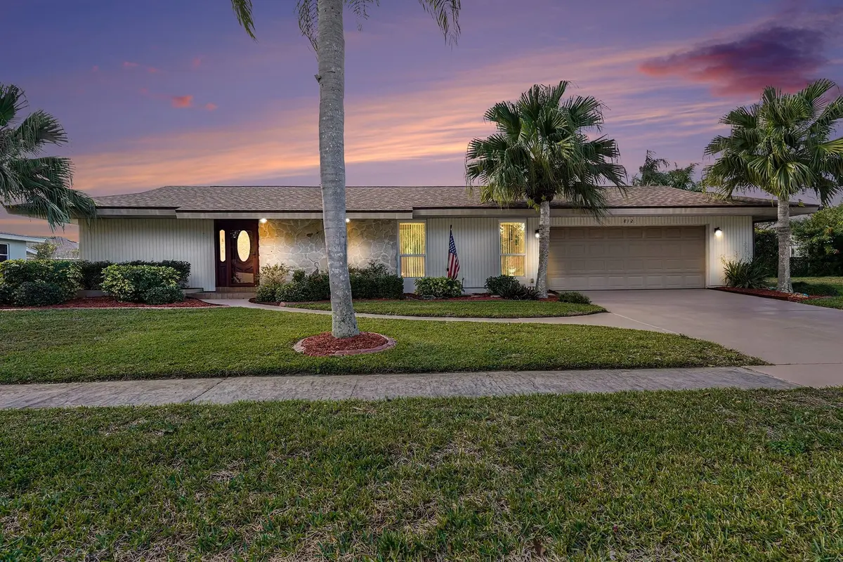 812 Port Malabar Blvd NE, Palm Bay, FL 32905-4432