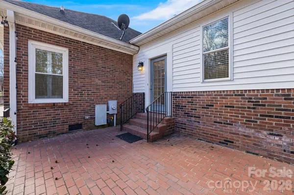 1035 South Bank DR, Rock Hill, SC 29732