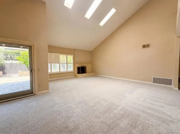 3556 Paseo Salamoner, La Mesa, CA 91941