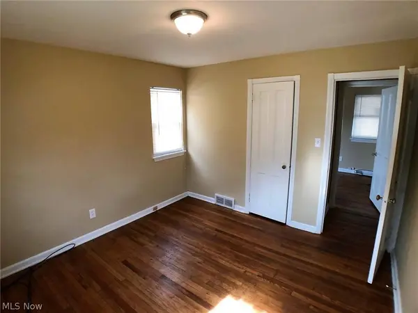 25701 Richards AVE, Euclid, OH 44132