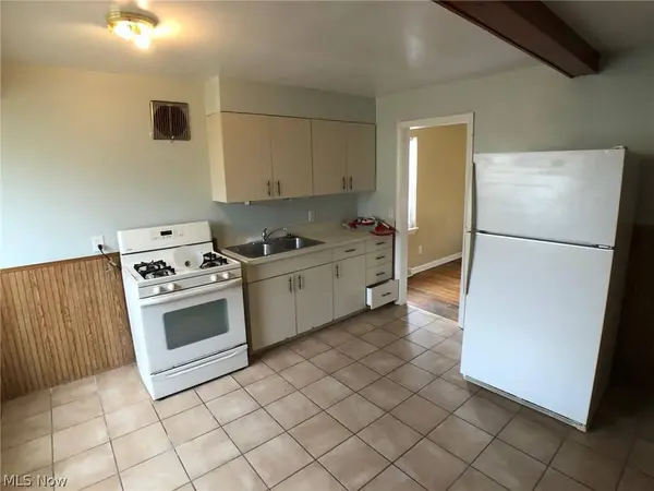 25701 Richards AVE, Euclid, OH 44132