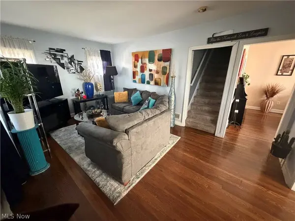 1139 Lexington AVE, Akron, OH 44310